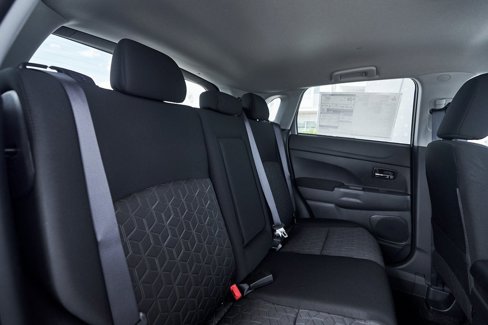 New 2025 Mitsubishi Outlander Sport LE image 26