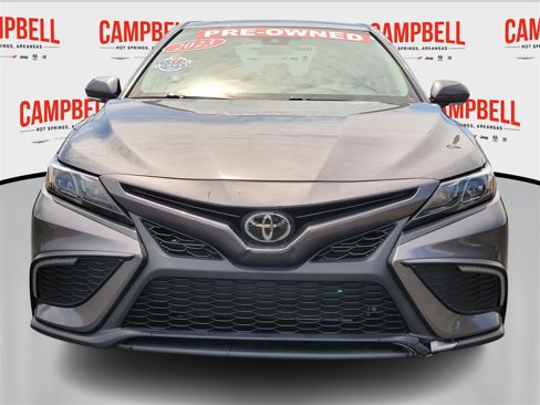 Used 2023 Toyota Camry SE image 5