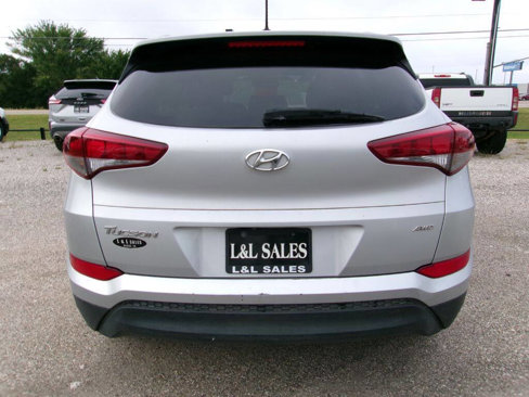 Used 2016 Hyundai Tucson SE w/ Option Group 02 image 3