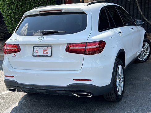 Used 2017 Mercedes-Benz GLC 300 image 12