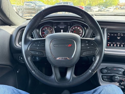 Used 2023 Dodge Challenger SXT w/ Cold Weather Group image 38