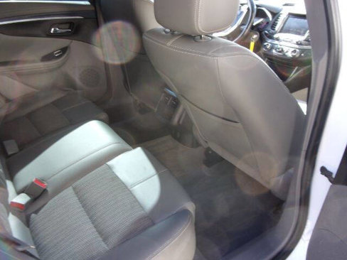 Used 2017 Chevrolet Impala LT image 15