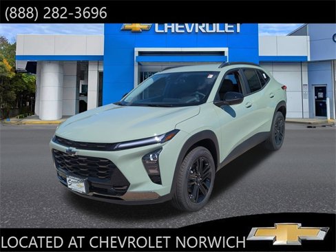 New 2025 Chevrolet Trax ACTIV w/ Driver Confidence Package image 1