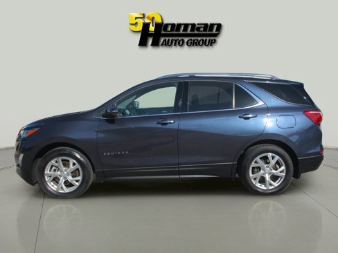 Used 2018 Chevrolet Equinox LT w/ Sun & Infotainment Package image 2