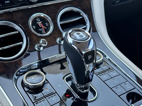 Certified 2022 Bentley Continental GT image 24