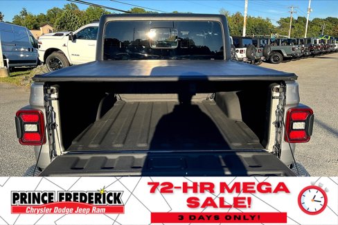 Used 2020 Jeep Gladiator Overland image 27