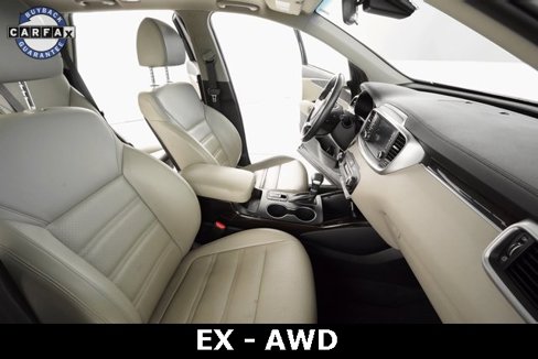 Used 2020 Kia Sorento EX image 11