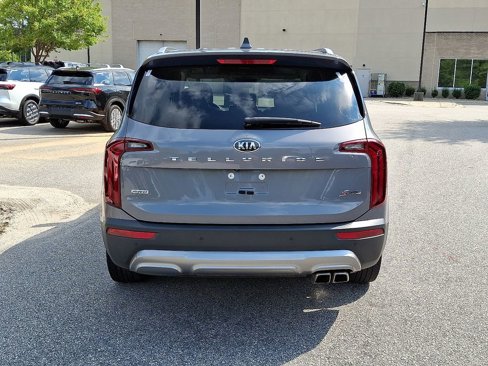 Used 2020 Kia Telluride S w/ S 8 Passenger Seating Package image 5