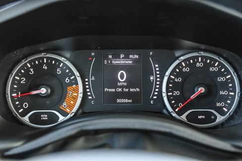 Certified 2020 Jeep Renegade Altitude image 23