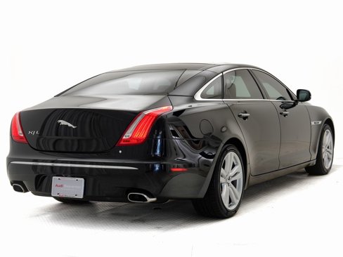 Used 2012 Jaguar XJ L image 3