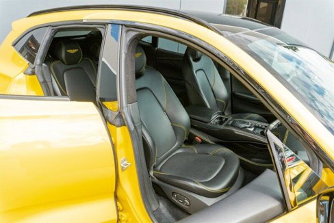 Used 2021 Aston Martin DBX image 11
