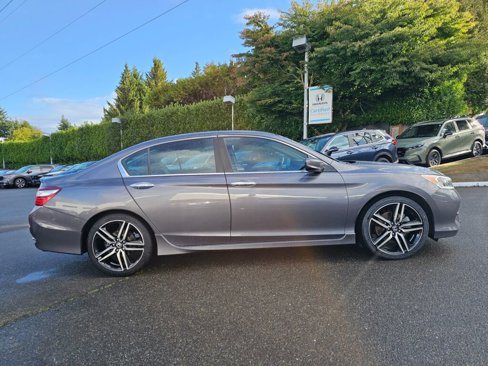 Used 2017 Honda Accord Sport Special Edition image 8