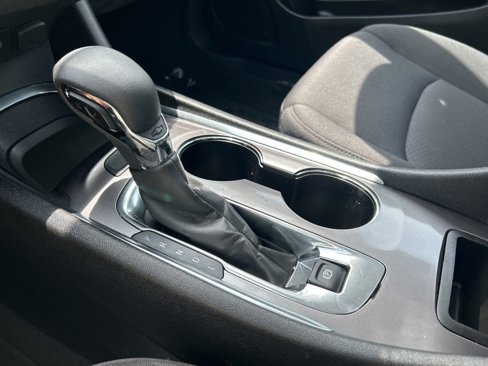 Used 2023 Chevrolet Malibu LT image 29