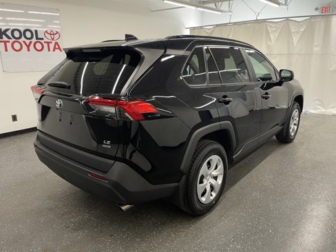 Certified 2020 Toyota RAV4 LE image 2