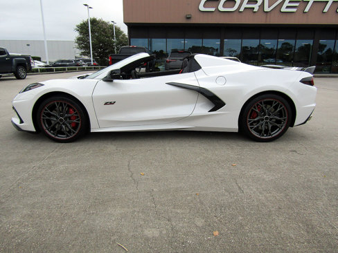 Used 2023 Chevrolet Corvette Stingray Premium Conv w/ Z51 Performance Package image 8