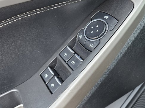 Used 2023 Ford Explorer XLT w/ Equipment Group 202A image 39