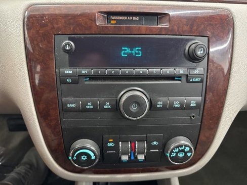 Used 2010 Chevrolet Impala LS image 38