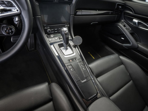 Used 2019 Porsche 911 Turbo S image 25