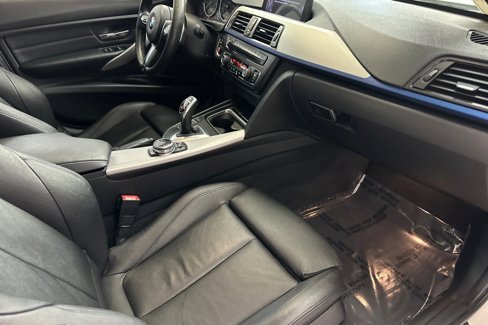Used 2014 BMW 335i Sedan image 32