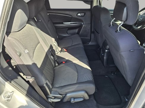 Used 2012 Dodge Journey American Value Package w/ Flexible Seating Group image 21