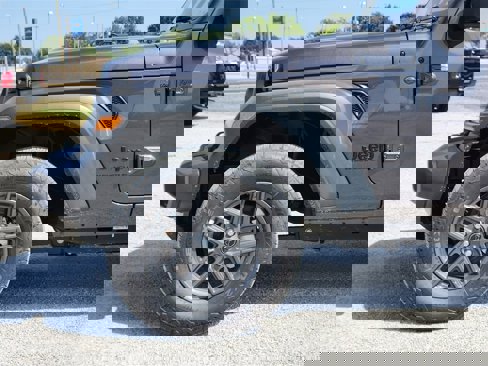 New 2025 Jeep Wrangler Unlimited Sport image 5