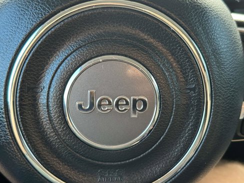 Used 2021 Jeep Renegade Sport image 12