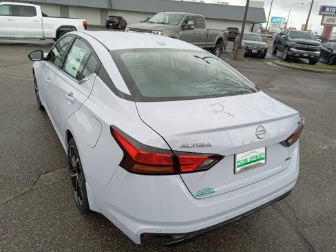 New 2024 Nissan Altima 2.5 SR w/ SR Premium Package image 5
