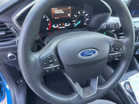 Used 2021 Ford Escape SE w/ SE Sport Appearance Package image 20