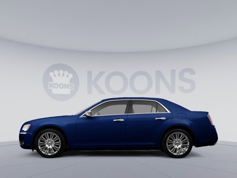 Used 2014 Chrysler 300 C w/ Harman/Kardon Audio Group image 2