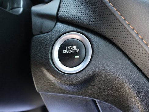 Used 2020 Chevrolet Equinox Premier image 20