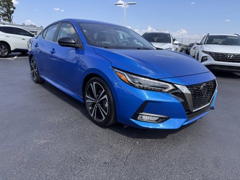 Used 2023 Nissan Sentra SR w/ SR Premium Package image 7