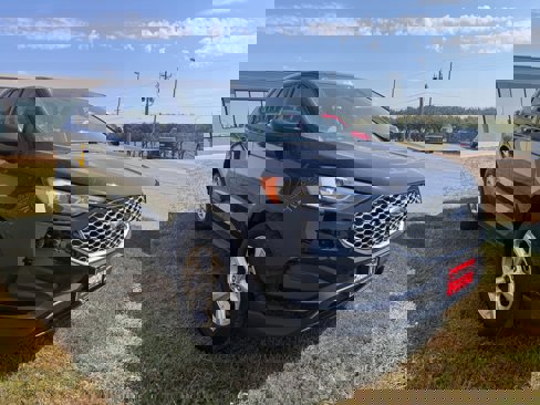 Used 2024 Ford Edge SE image 4