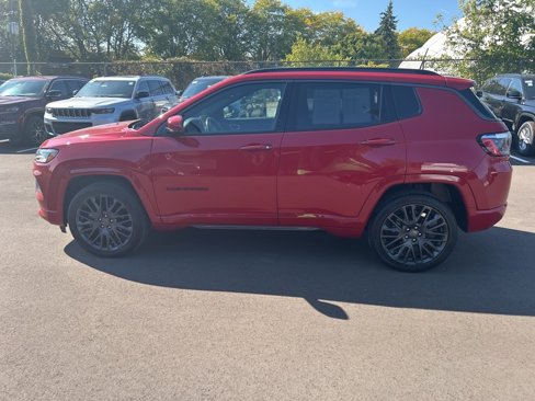 Used 2022 Jeep Compass Limited image 7