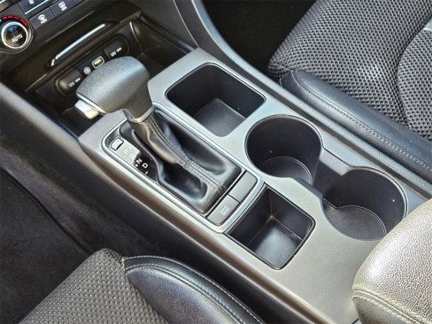 Used 2019 Kia Optima S w/ S Panoramic Sunroof Package image 24