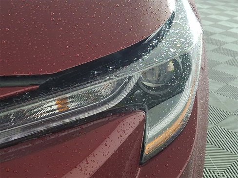 Used 2022 Toyota Corolla LE image 13