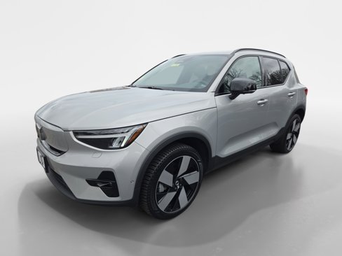 Certified 2023 Volvo XC40 Recharge Ultimate image 7