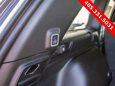 New 2025 Jeep Grand Cherokee Altitude image 12