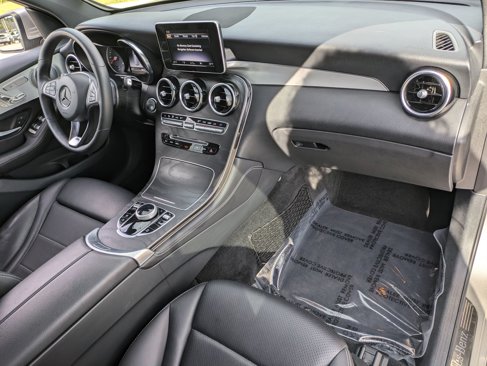 Used 2019 Mercedes-Benz GLC 300 4MATIC image 28