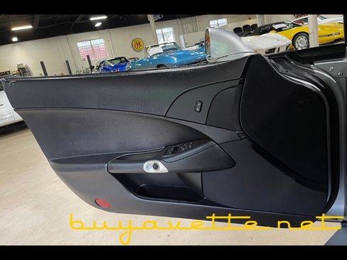 Used 2010 Chevrolet Corvette Grand Sport image 20