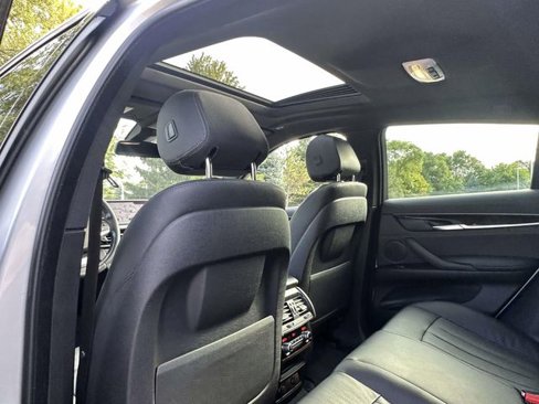 Used 2019 BMW X6 xDrive35i image 21