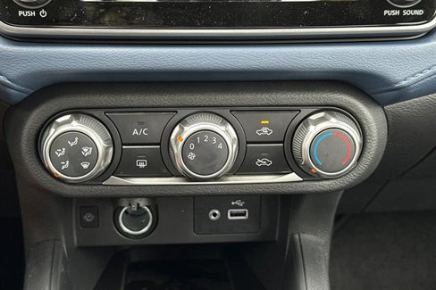 New 2025 Nissan Versa SV w/ Trunk Package image 21