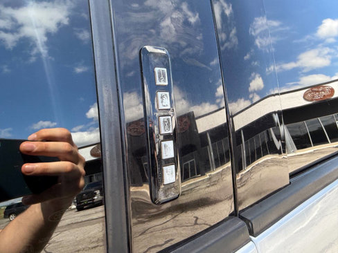 Used 2019 Ford F250 XLT w/ XLT Premium Package image 16