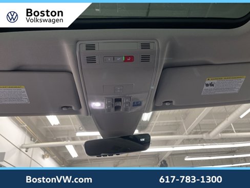 Certified 2022 Volkswagen Tiguan SE image 23