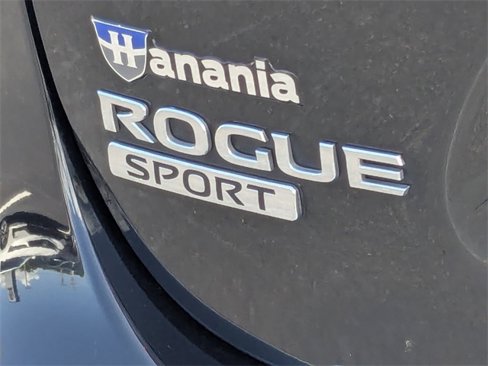 Used 2022 Nissan Rogue Sport SL w/ Premium Package image 12