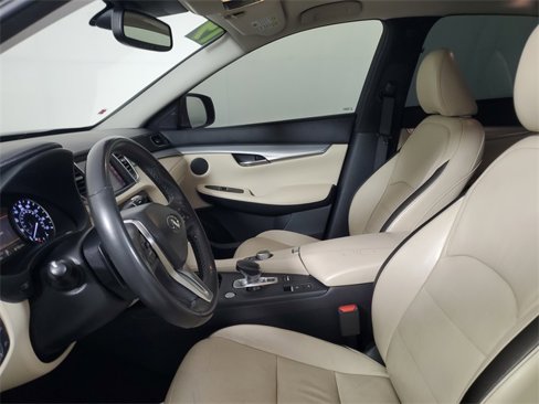 Used 2019 INFINITI QX50 Essential w/ Proassist Package image 21