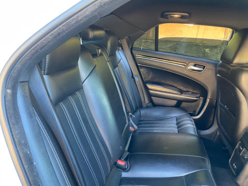 Used 2021 Chrysler 300 S image 38