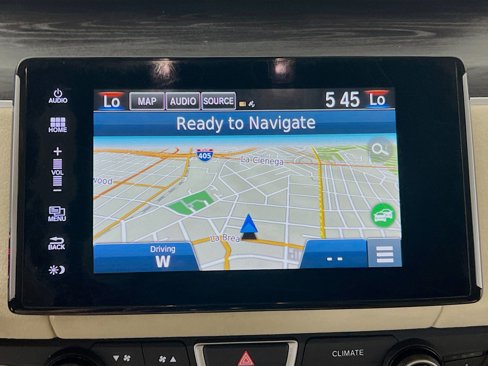Used 2018 Honda Clarity Touring image 13