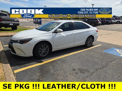 Used 2016 Toyota Camry SE image 1