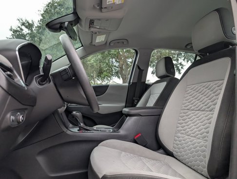 Used 2020 Chevrolet Equinox LS image 15
