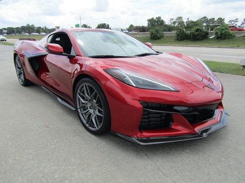 Used 2023 Chevrolet Corvette Z06 w/ Battery Protection Package image 3